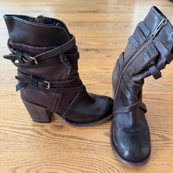 Freebird by Steven Baker Boots in Brown (Size 6/7) - Picture 3 of 14